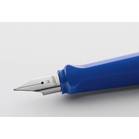 lamy-penna-safari-punta-fine-inchiostro-blu-bluestilo-fusto-blu-1210490